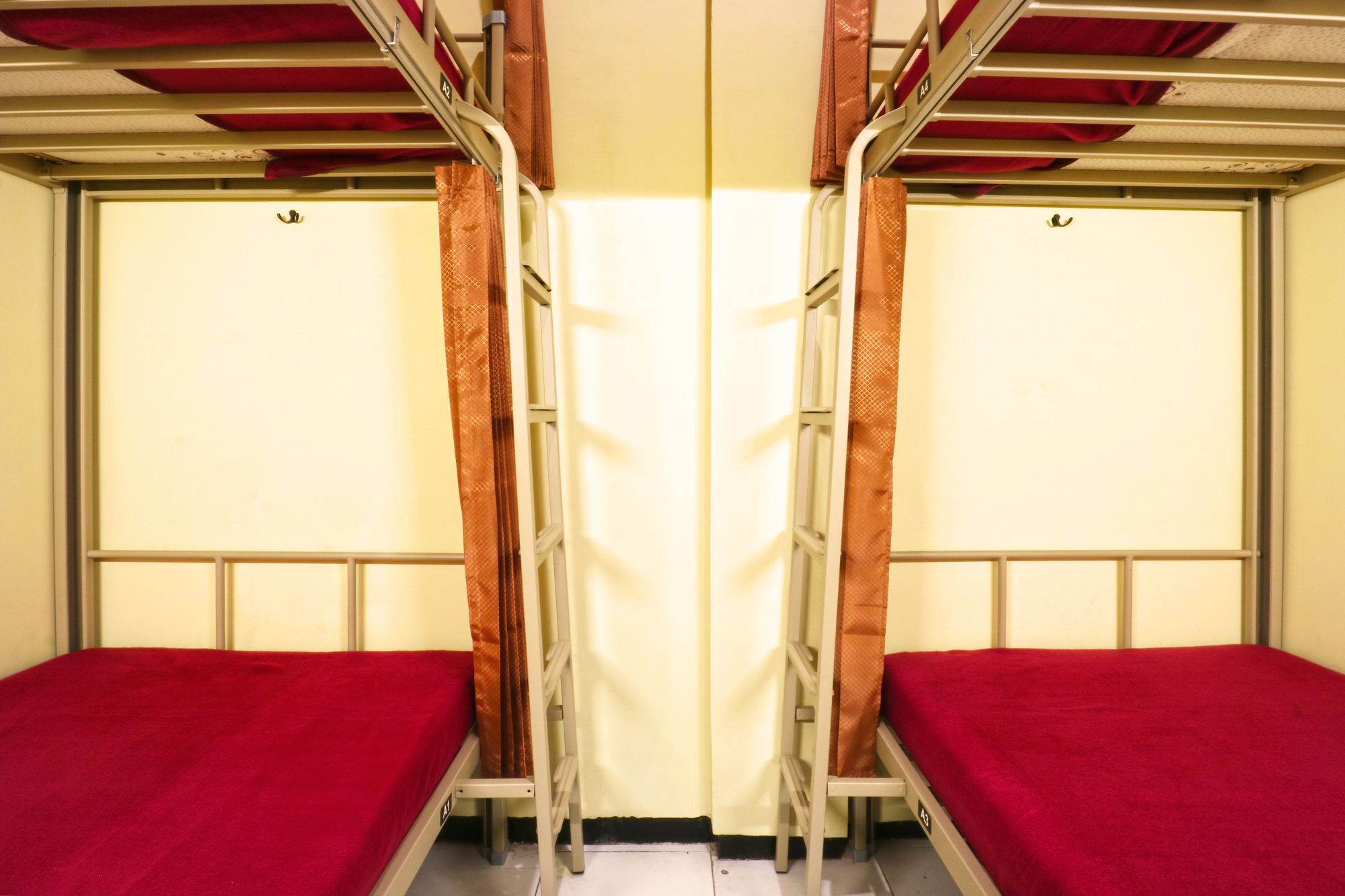 Pondok Backpacker City Square Malang Dış mekan fotoğraf